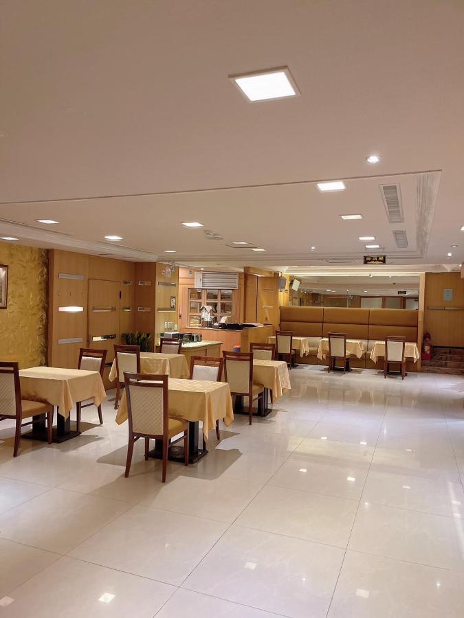 Duke Business Hotel Taoyuan Extérieur photo