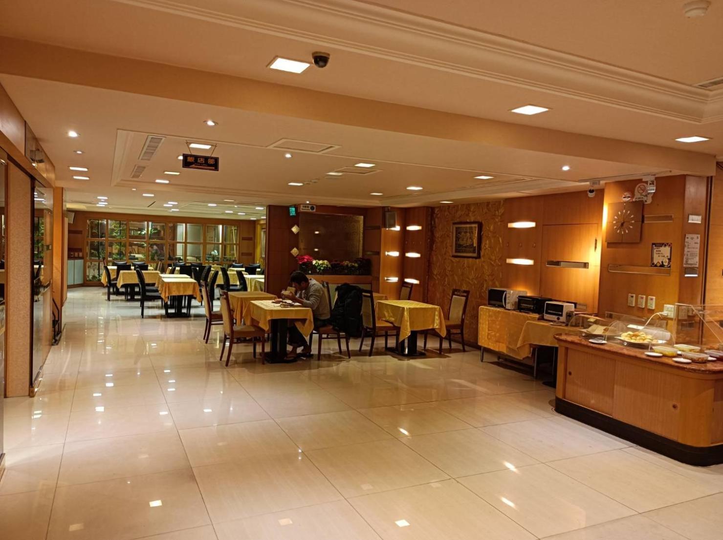 Duke Business Hotel Taoyuan Extérieur photo