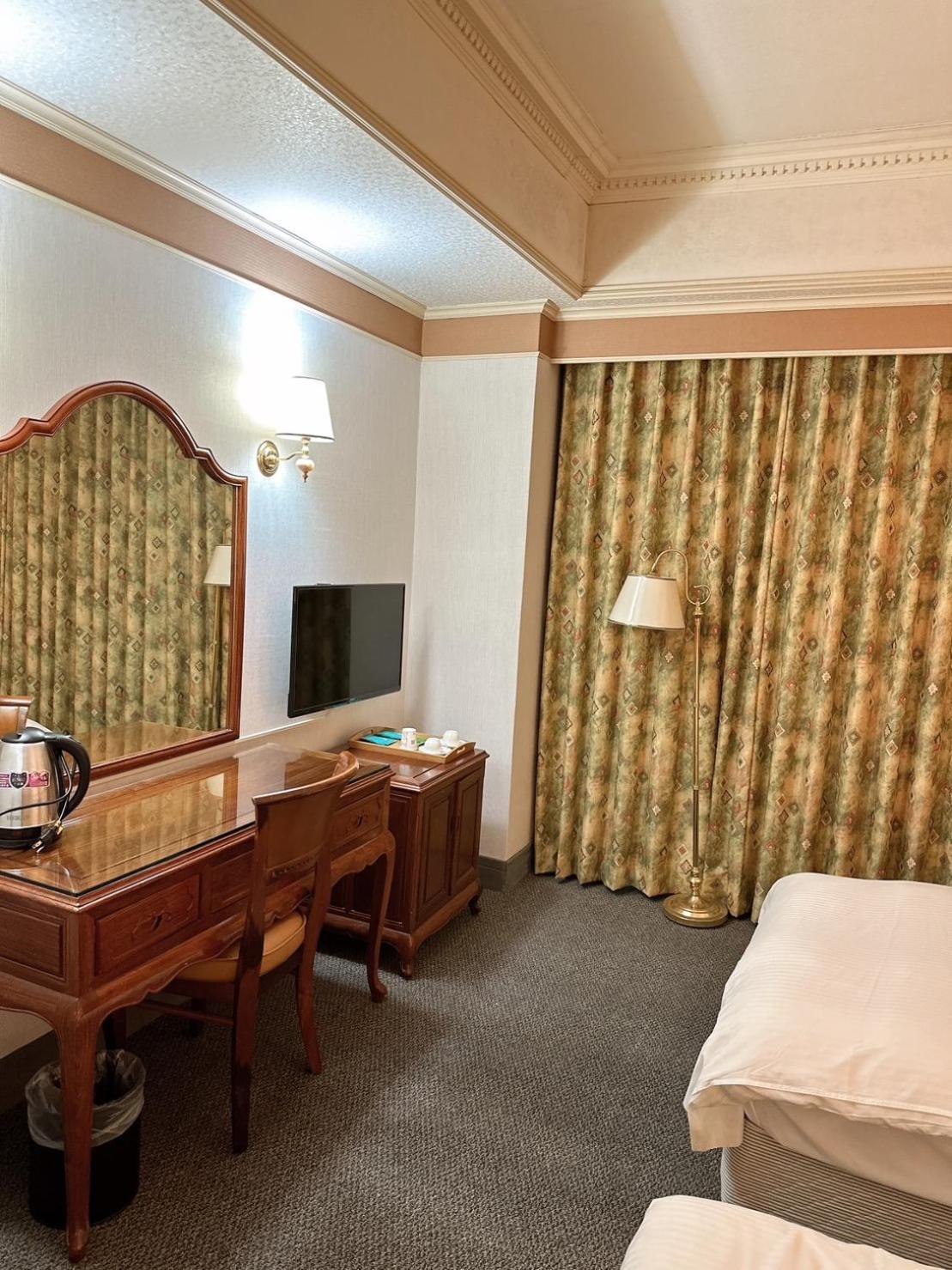 Duke Business Hotel Taoyuan Extérieur photo