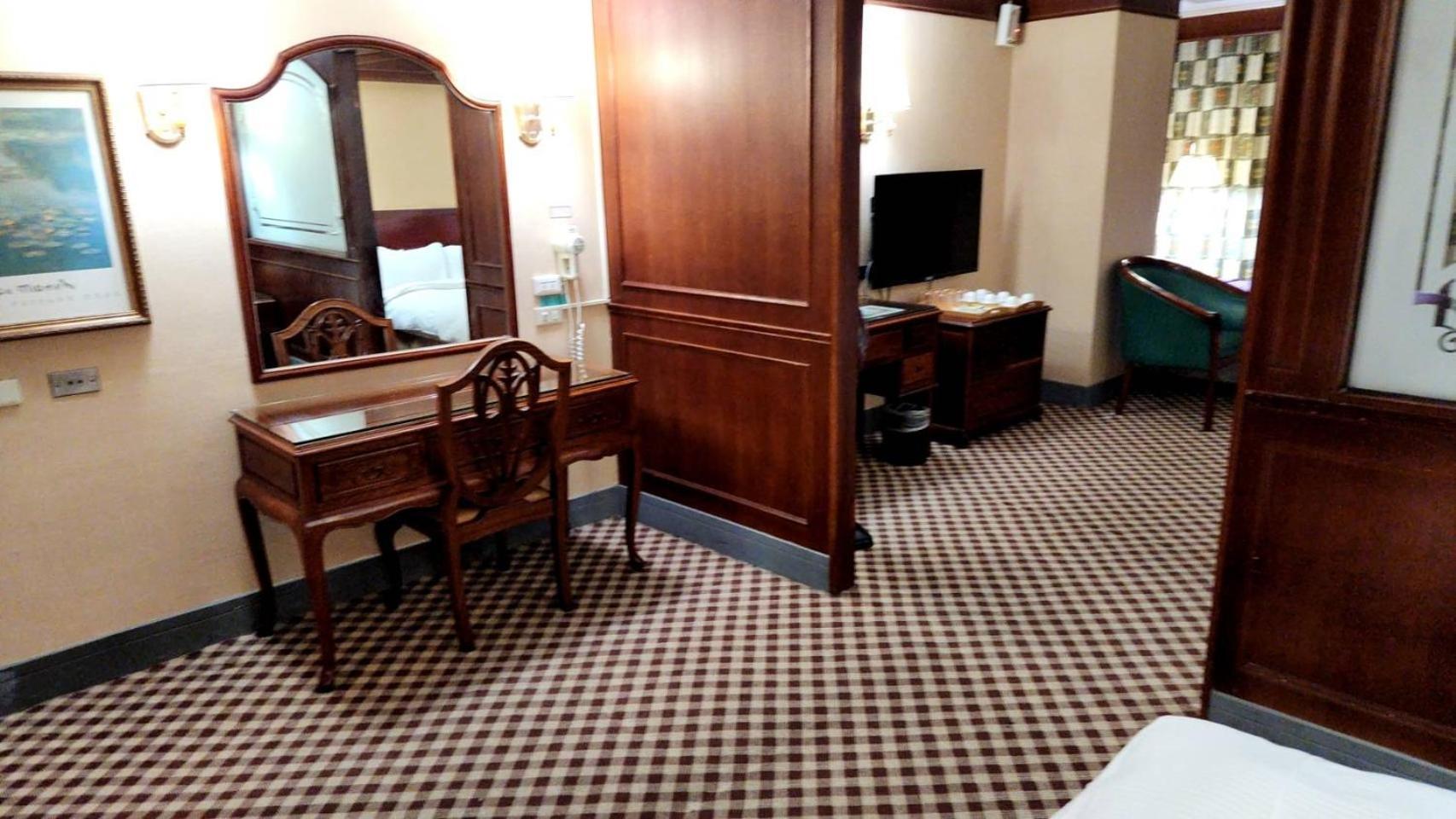 Duke Business Hotel Taoyuan Extérieur photo
