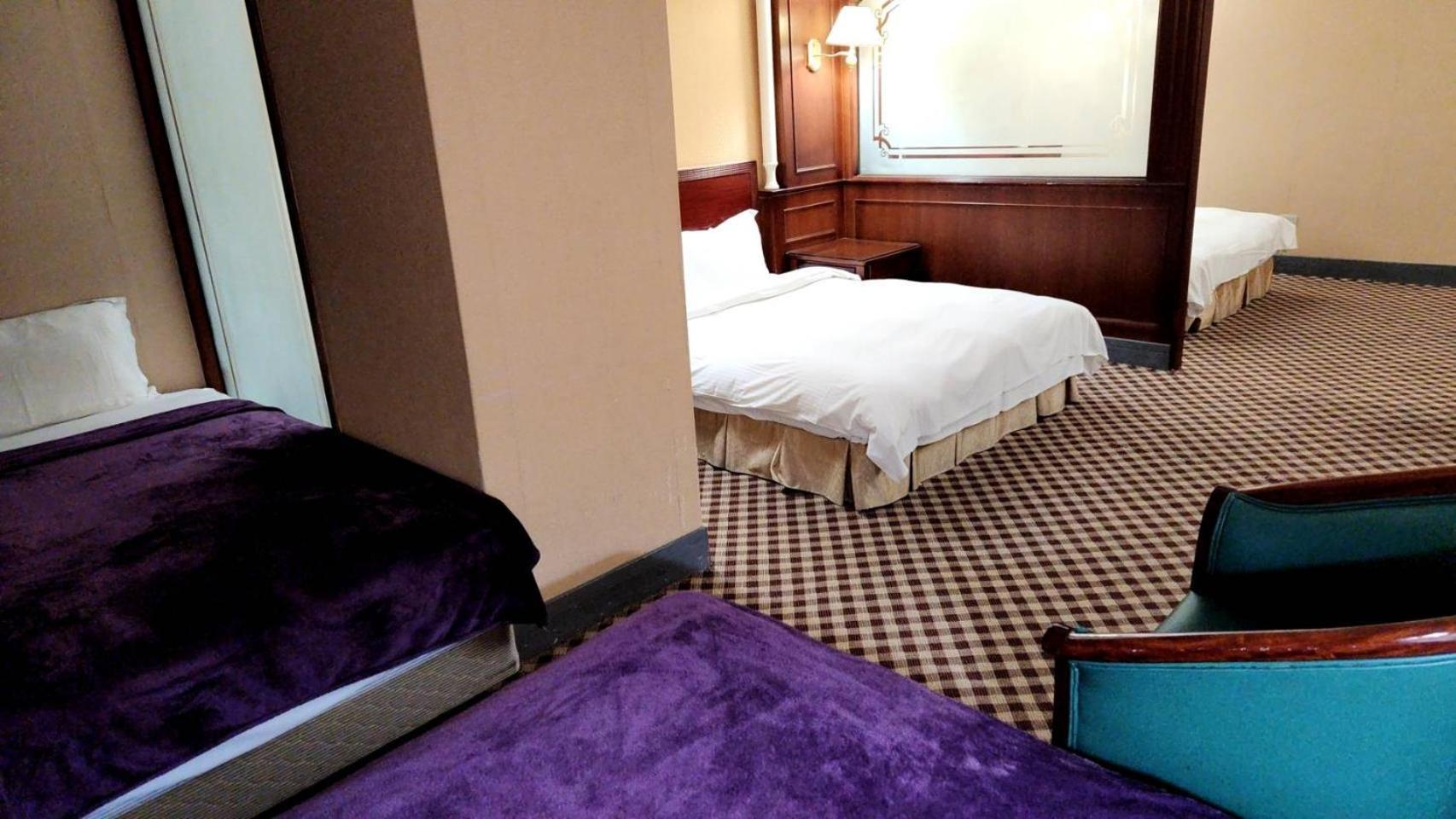 Duke Business Hotel Taoyuan Extérieur photo