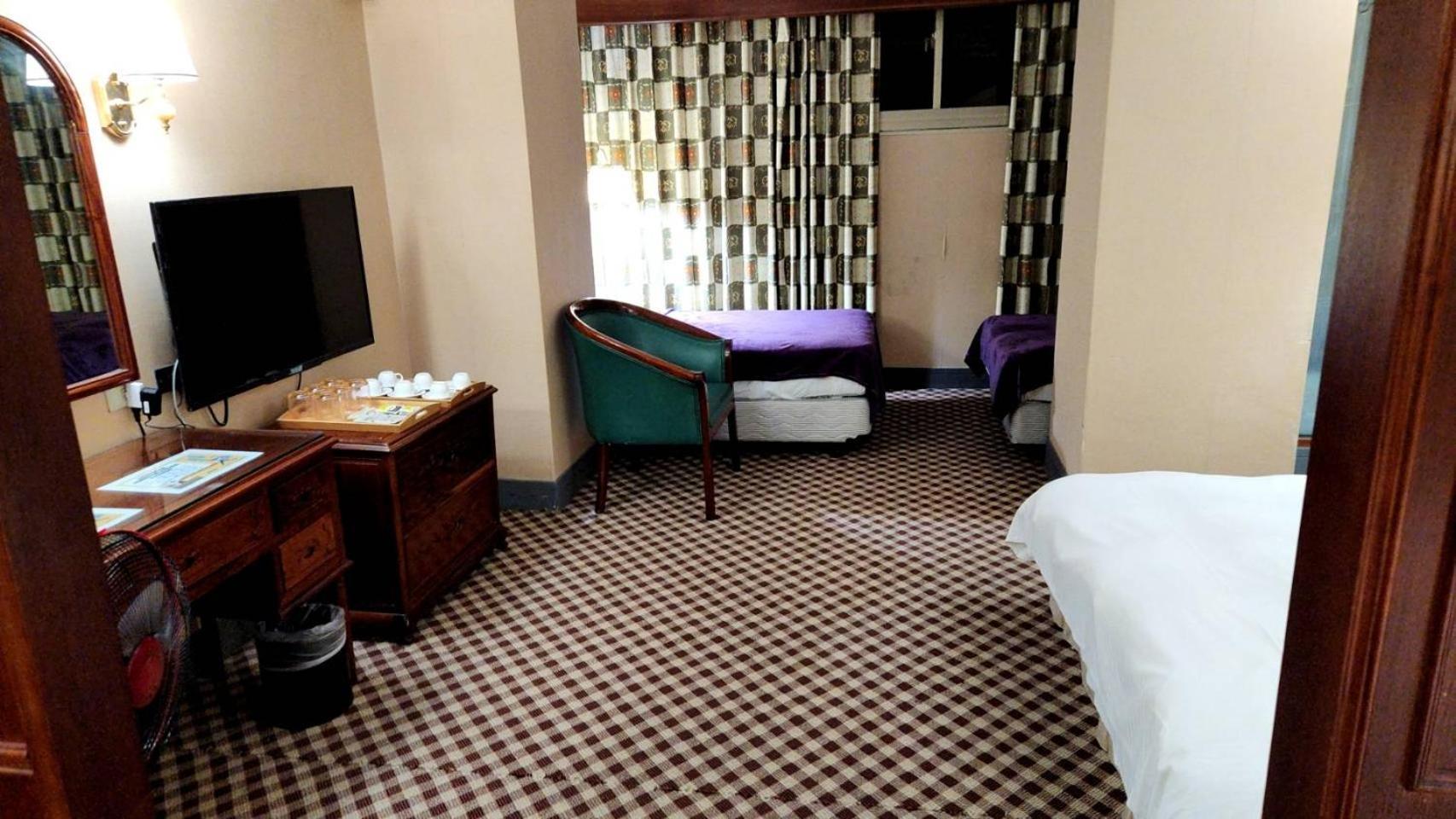 Duke Business Hotel Taoyuan Extérieur photo