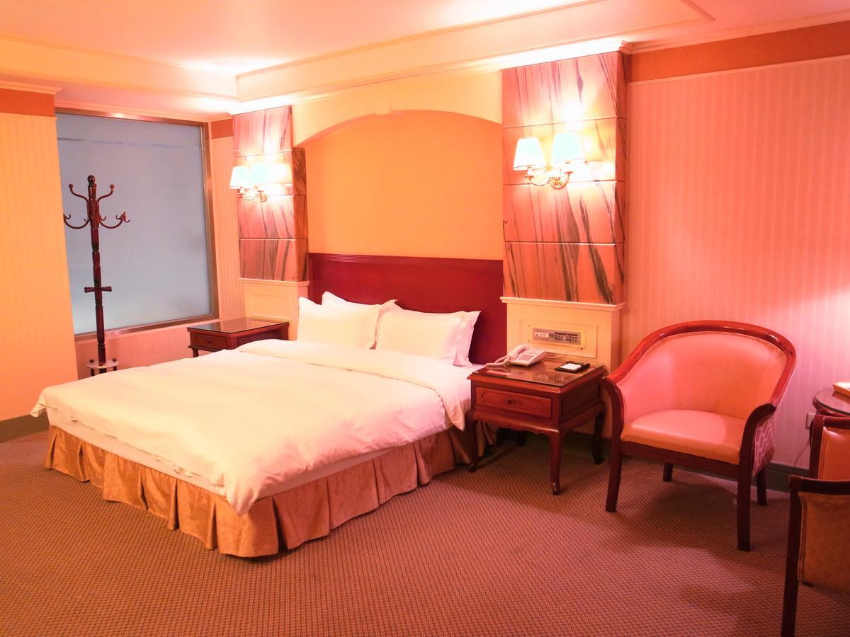 Duke Business Hotel Taoyuan Extérieur photo