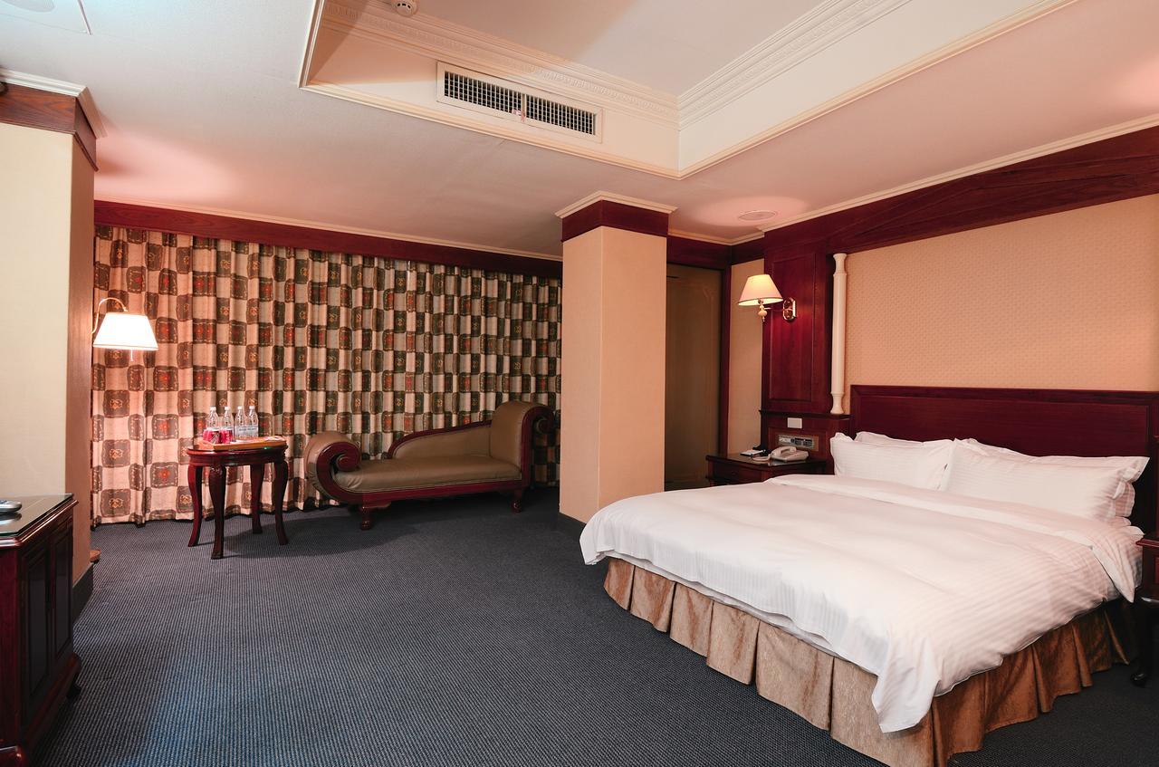Duke Business Hotel Taoyuan Extérieur photo